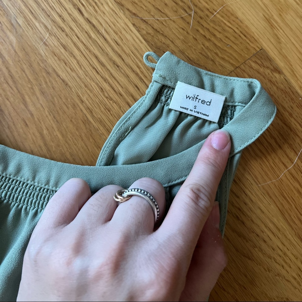 Aritzia Wilfred Top